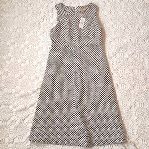 New Loft Fit Flare Dress Black White Knit Sleeveless Chevron Knee Length 2 women